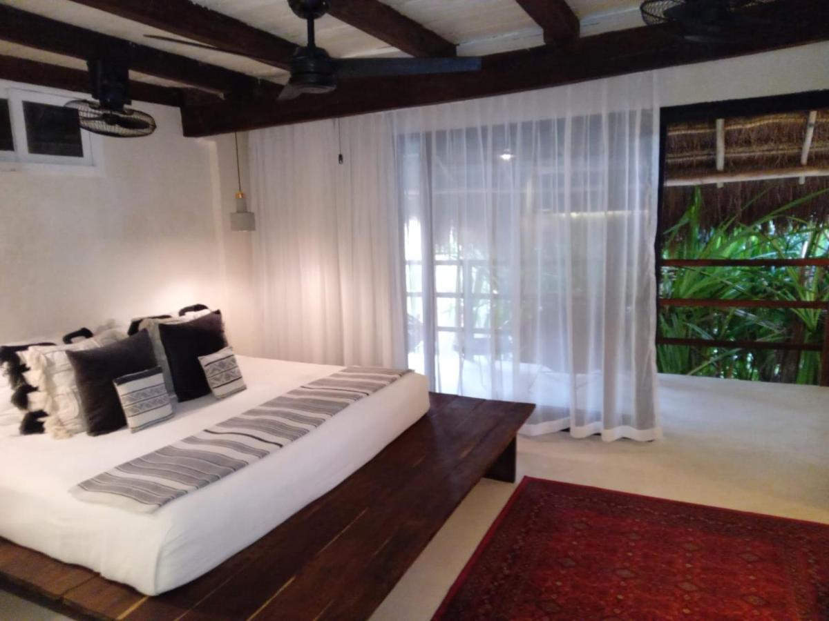 Amor Rooms Tulum Pueblo Buitenkant foto