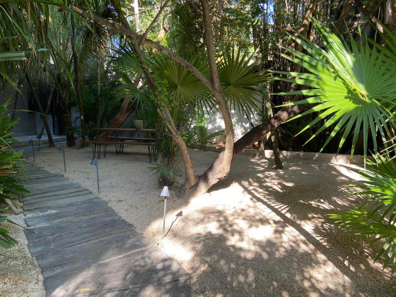 Amor Rooms Tulum Pueblo Buitenkant foto