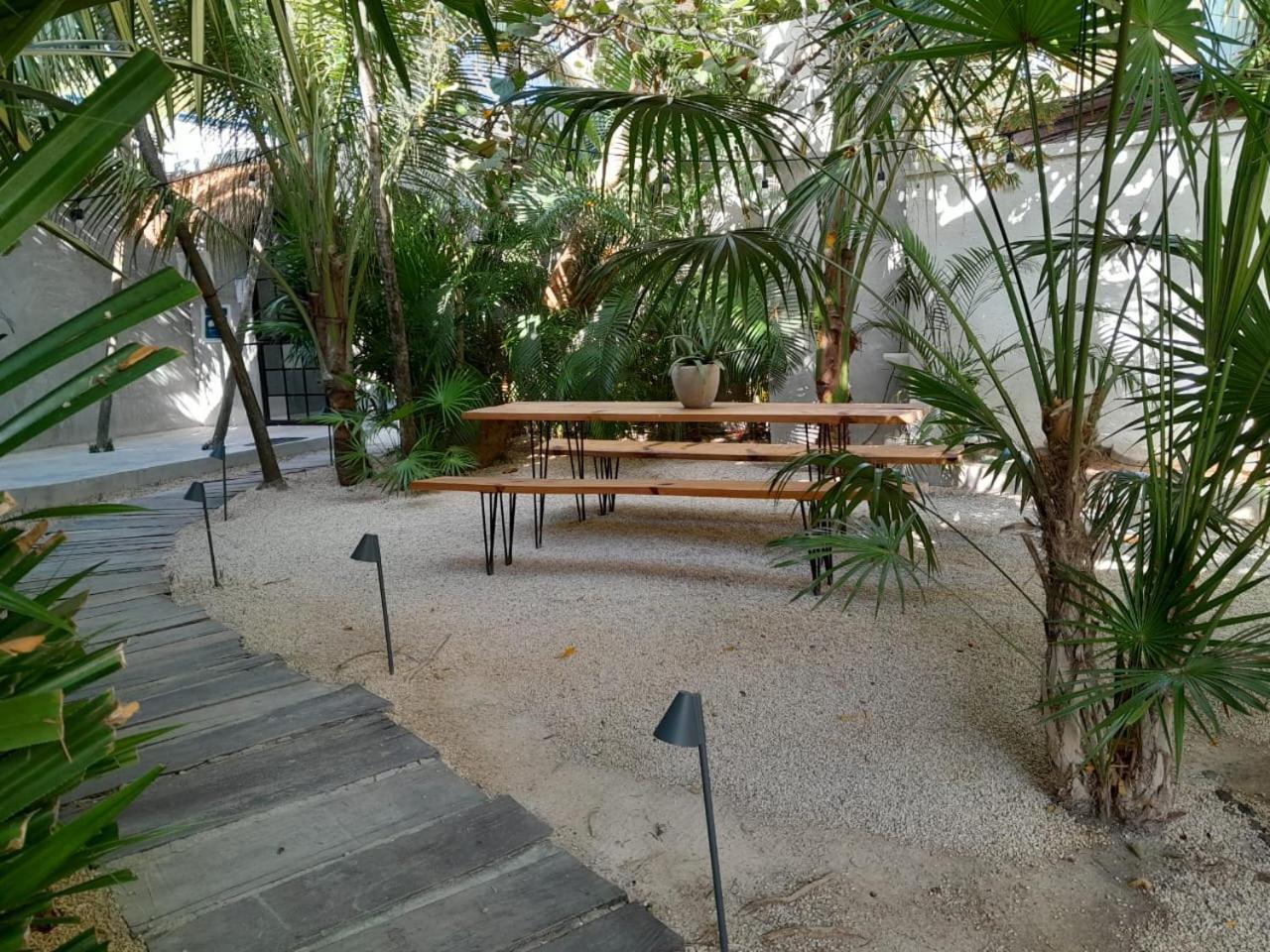 Amor Rooms Tulum Pueblo Buitenkant foto
